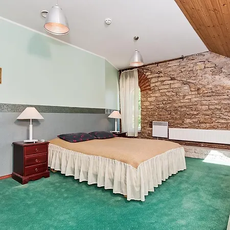 Hotel Veskisilla