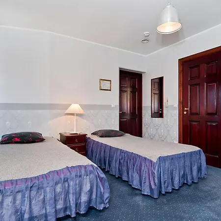 Hotel Veskisilla Turi