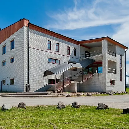Hotel Veskisilla Turi