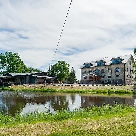Hotel Veskisilla *