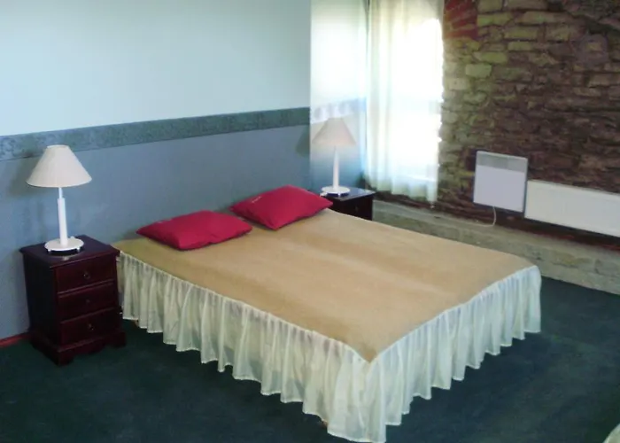 Veskisilla Hotell Turi